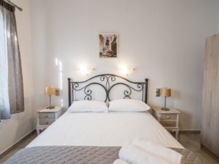 Kamarado Studios_DoubleRoomWithSeaView_Kamares_Sifnos